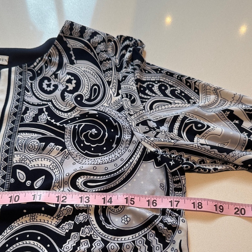 Sandra Darren Shift Dress, Colorblock Paisley Mini Dress, Size 12 - Picture 9 of 12